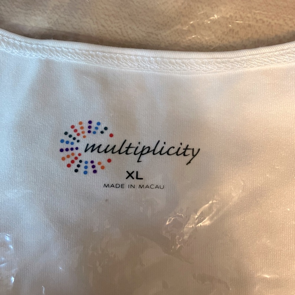 🌸Multiplicity Tank Top